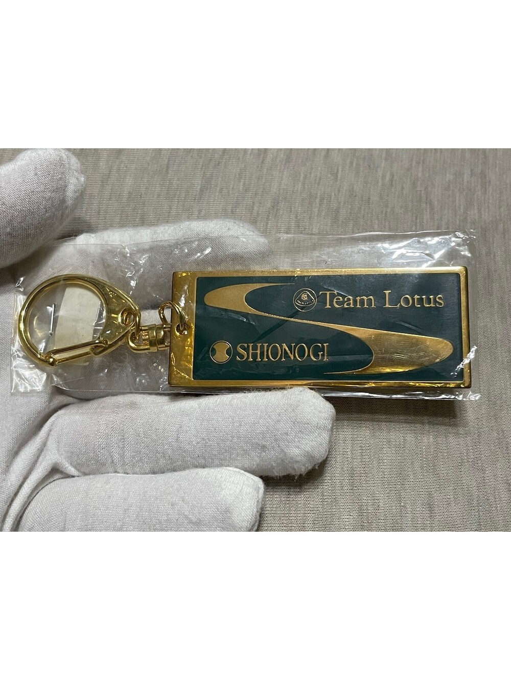 F1 Team Lotus Shionogi Keychain Formula1 Japan Excl Vintage.